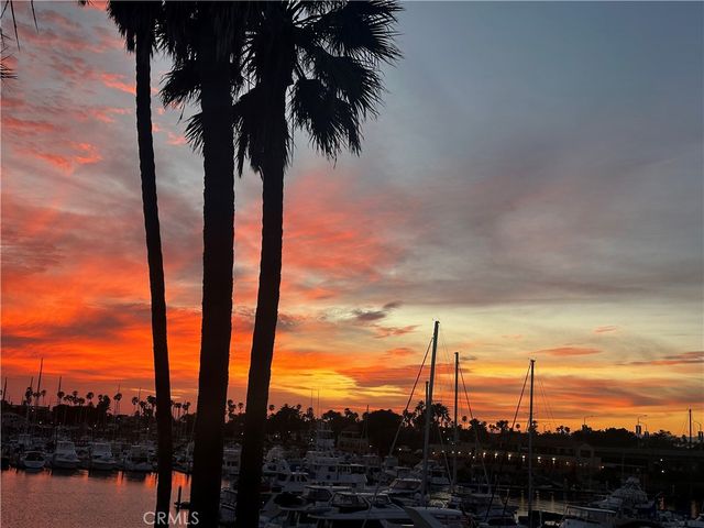 2901 Peninsula Road 241, Oxnard, CA 93035