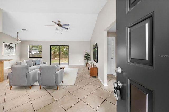 6200 E PENROSE STREET, Inverness, FL 34452