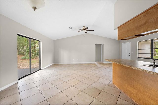 6200 E PENROSE STREET, Inverness, FL 34452