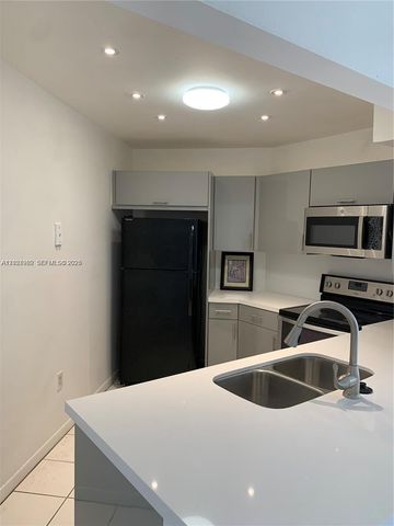 9445 Fontainebleau Boulevard 201, Miami, FL 33172