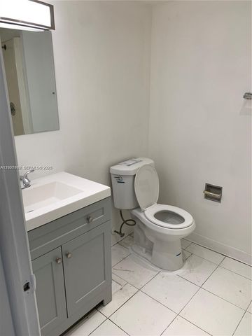 9445 Fontainebleau Boulevard 201, Miami, FL 33172