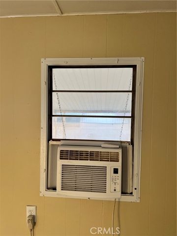 35080 Chandler Ave. 11, Calimesa, CA 92320