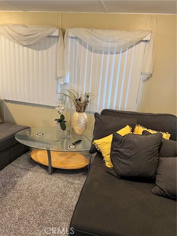 35080 Chandler Ave. 11, Calimesa, CA 92320