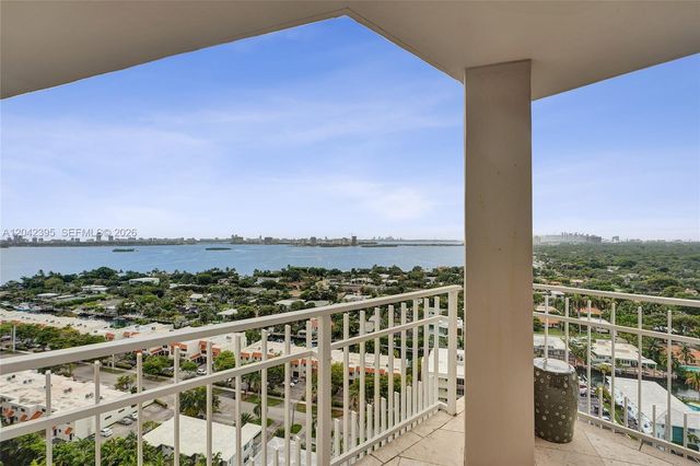 2000 Towerside Ter TS8, Miami, FL 33138