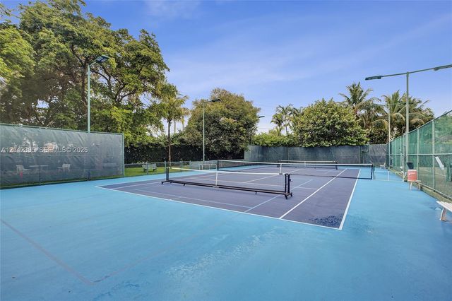 2000 Towerside Ter TS8, Miami, FL 33138