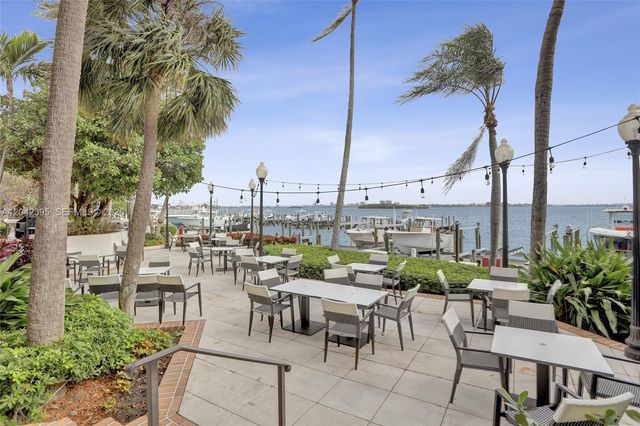 2000 Towerside Ter TS8, Miami, FL 33138