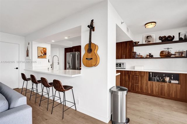 2000 Towerside Ter TS8, Miami, FL 33138