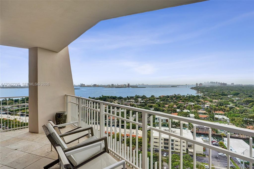 2000 Towerside Ter TS8, Miami, FL 33138
