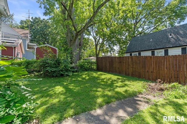 600 E BLACK Avenue, Springfield, IL 62702