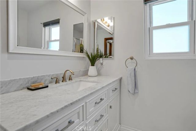 7982 Sangamon, Sun Valley, CA 91352