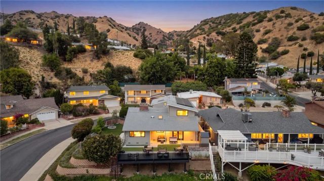7982 Sangamon, Sun Valley, CA 91352