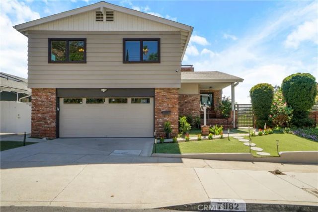 7982 Sangamon, Sun Valley, CA 91352