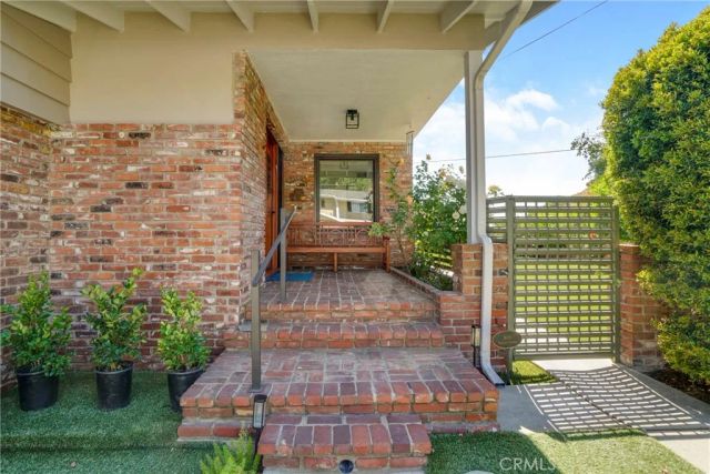 7982 Sangamon, Sun Valley, CA 91352