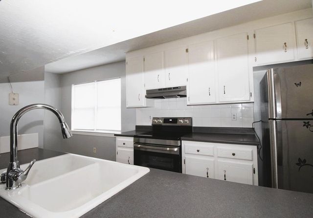 101 Twilight Dr., Taylor, AL 36301