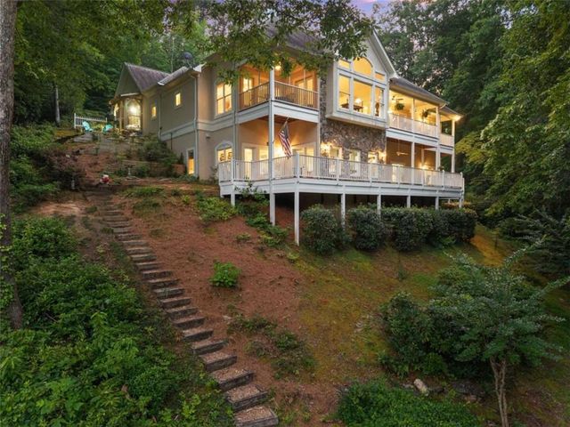 2200 Orchard Drive, Clarkesville, GA 30523