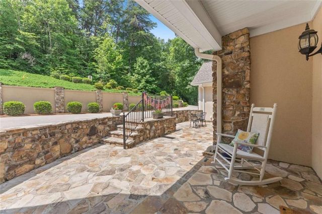 2200 Orchard Drive, Clarkesville, GA 30523