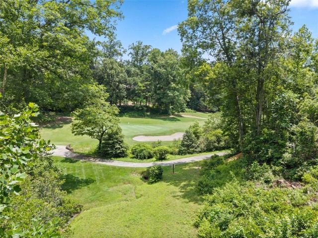2200 Orchard Drive, Clarkesville, GA 30523