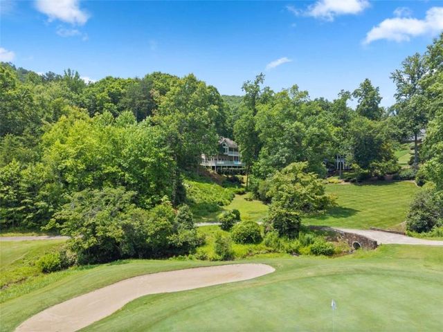 2200 Orchard Drive, Clarkesville, GA 30523