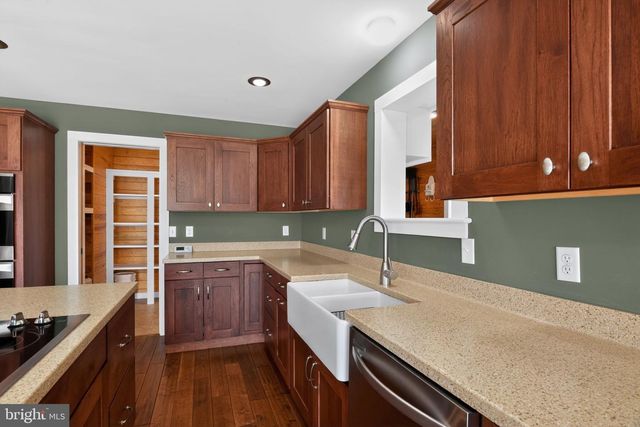 6857 FIRE TOWER RD, Hebron, MD 21830