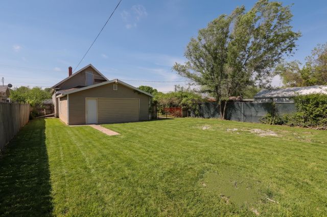 2121 W College Street, Springfield, MO 65806