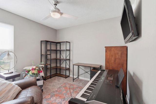 50 Bowling Ln Lane, Conway, AR 72032