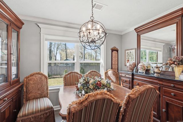 50 Bowling Ln Lane, Conway, AR 72032