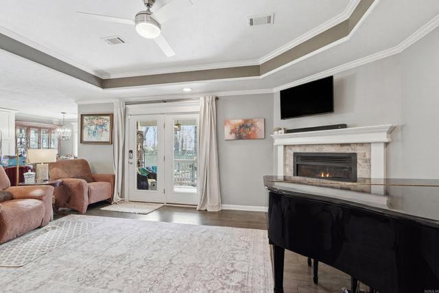 50 Bowling Ln Lane, Conway, AR 72032