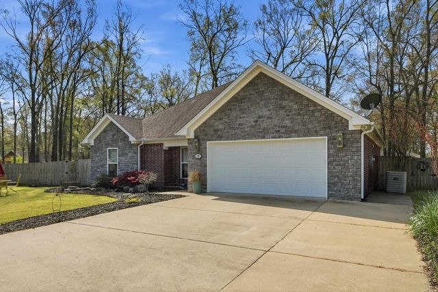 50 Bowling Ln Lane, Conway, AR 72032