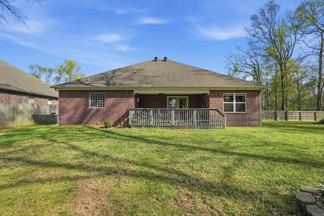 50 Bowling Ln Lane, Conway, AR 72032