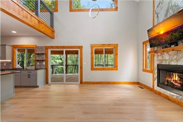 30 Laurel Branch, Blue Ridge, GA 30513