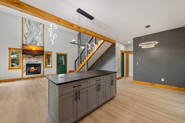 30 Laurel Branch, Blue Ridge, GA 30513