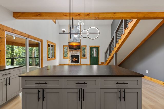 30 Laurel Branch, Blue Ridge, GA 30513