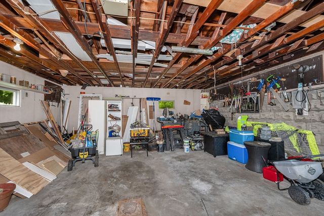 59 Riverneck Rd, Chelmsford, MA 01824
