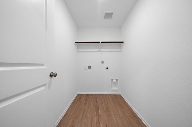 2222 Still Bend Lane, League City, TX 77573