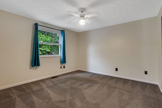3218 Colony Vista Lane, Columbus, OH 43204