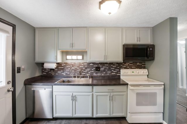 3218 Colony Vista Lane, Columbus, OH 43204
