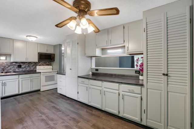 3218 Colony Vista Lane, Columbus, OH 43204