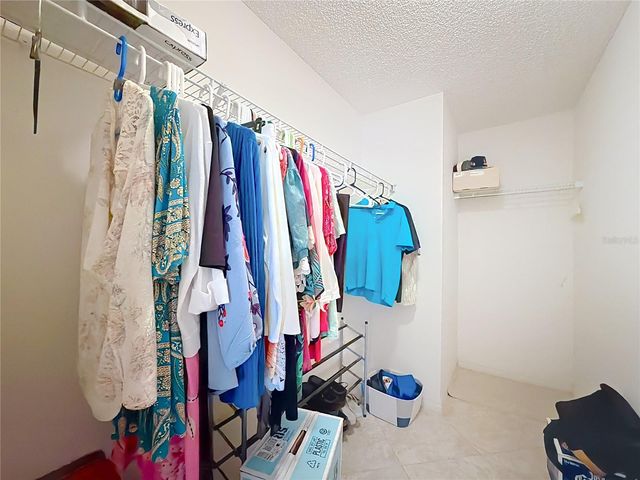 1399 HOLLY HILL AVENUE, The Villages, FL 32162