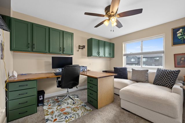 1016 NE 34th Ave, Minot, ND 58703