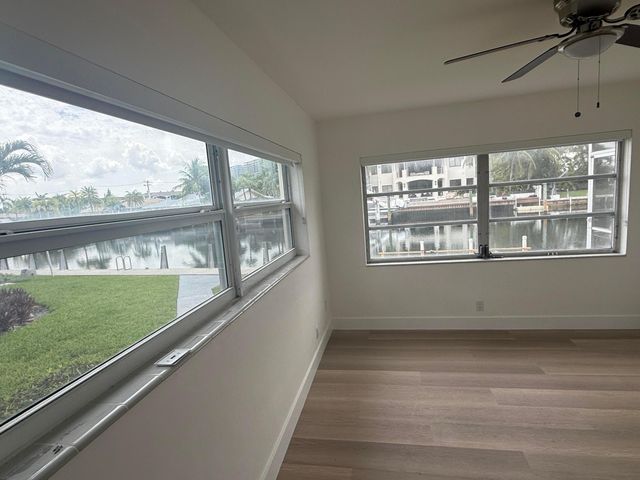 460 Paradise Isle Boulevard 101, Hallandale Beach, FL 33009
