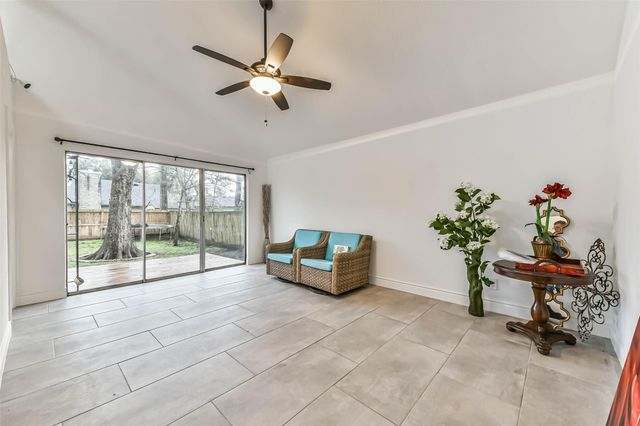 5403 Royal Parkway, Friendswood, TX 77546