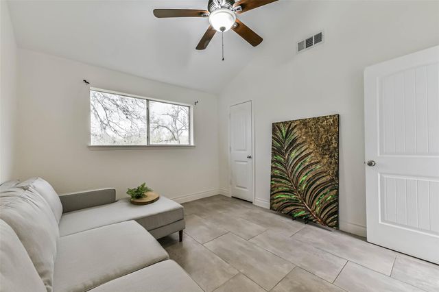 5403 Royal Parkway, Friendswood, TX 77546