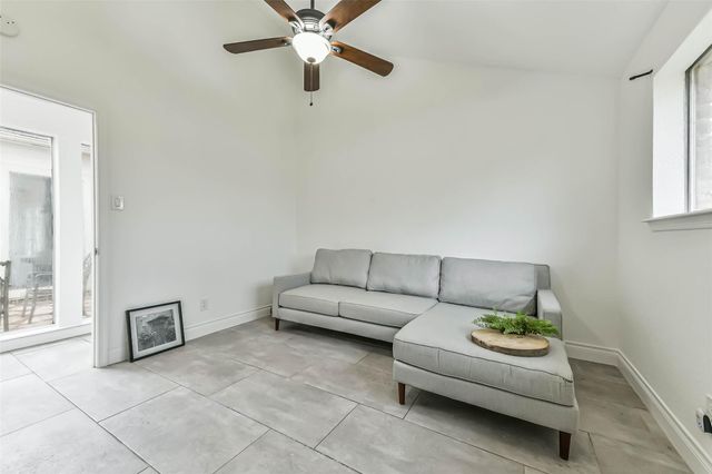 5403 Royal Parkway, Friendswood, TX 77546