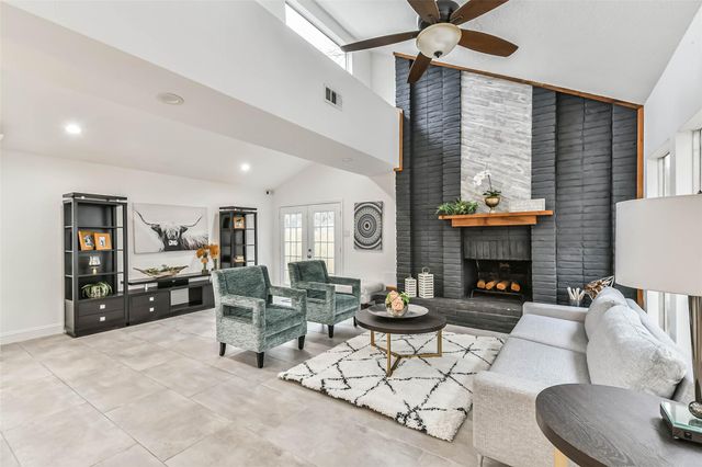 5403 Royal Parkway, Friendswood, TX 77546