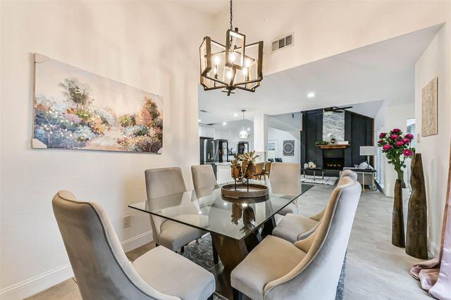 5403 Royal Parkway, Friendswood, TX 77546