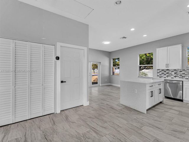 803 N 20th Street, Fort Pierce, FL 34950