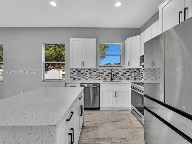 803 N 20th Street, Fort Pierce, FL 34950
