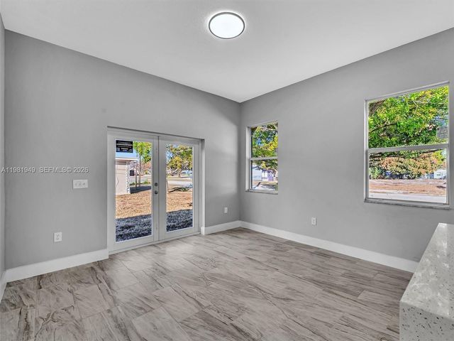 803 N 20th Street, Fort Pierce, FL 34950