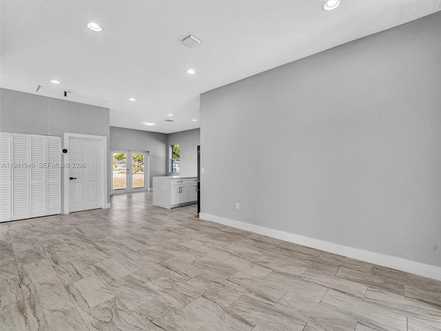 803 N 20th Street, Fort Pierce, FL 34950