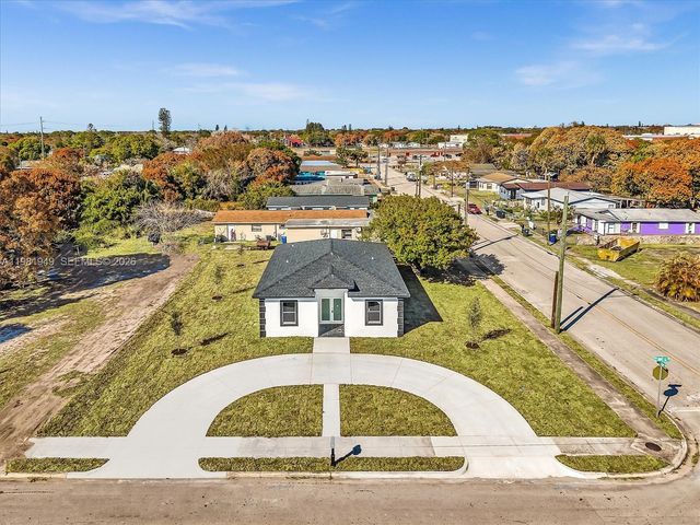 803 N 20th Street, Fort Pierce, FL 34950